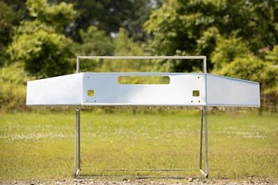 Parachoques Kenworth T800 - Cromo con ángulo cónico trasero 04-20 mercado de accesorios EE. UU. Foto 1 de 4