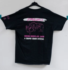 T-Shirt Zombieland 2 Film Crew Rhino Grips Chung Hoon Grafikdruck schwarz Gr. L - Bild 1 von 7