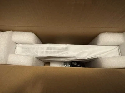 Ubiquiti Networks UniFi Switch 24-Ports 1000Mbps Switch NOT POE - Image 1 of 2