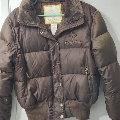 Chaqueta de cuero Baby Phat para mujer M marrón gamuza piel sintética con capucha bordada Y2K de colección Foto 1 de 4