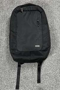 Incase Rucksack schwarz schmal kompakt Kunstfell Laptopfach Reißverschlusstaschen Reise - Bild 1 von 10