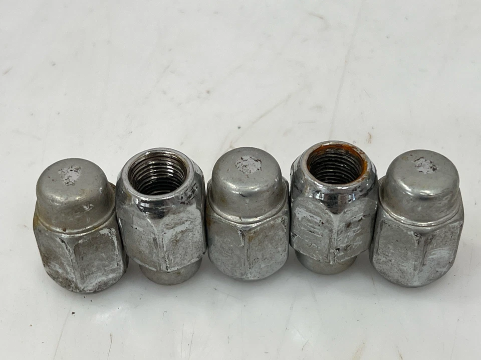 1980 - 1996 Ford F150 F250 Alloy Wheel Lug Nut Set (5) OEM - Image 1 of 1