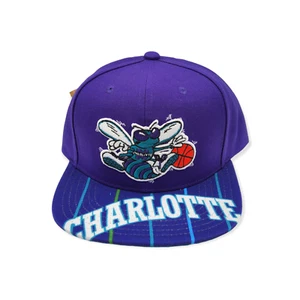 Mitchell & Ness Charlotte Hornets Team Basic 2 HWC Teal Tee Shirt Size XL - Picture 1 of 5