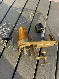 1940’s Montello HOBBY KNIT Knitting Machine, Table Mount RARE - Picture 1 of 6