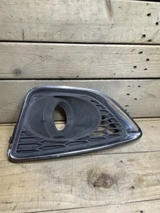 2010-2012 FORD FUSION DRIVER LEFT HAND FOG LIGHT BEZEL TRIM OEM - Picture 1 of 9