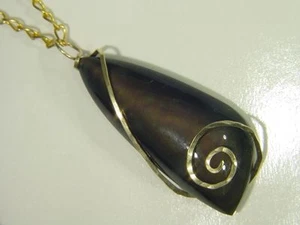 BUTW 14k gold fill hand hammered wire wrapped rainbow obsidian pendant 0141E - Imagen 1 de 4