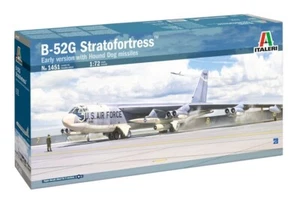 B-52G Stratofortress versión temprana con misiles Hound Dog 1451 TALERI 1:72 nuevo - Imagen 1 de 1