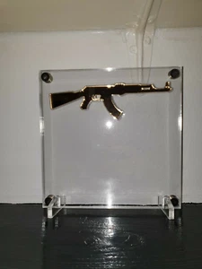 £5 or £10 AK 47 bank note display acrylic stand gold mirror (just display) - Picture 1 of 1