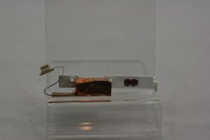 Thin Headphone Jack Hold Switch Assembly for Apple iPod Classic 3rd Gen A1040 - Picture 1 of 5