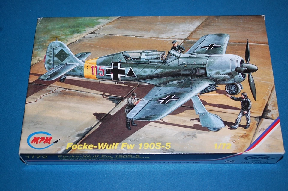 MPM 72030 - Focke Wulf Fw 190S-5 scala 1/72 - Immagine 1 di 1