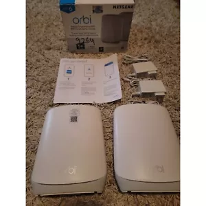 NETGEAR Orbi Whole Home Tri-band Mesh WiFi 6 System AX5400 (RBK762) - White - Picture 1 of 4