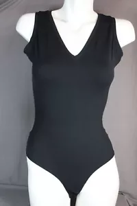 Spanx tuta da serbatoio collo a V 20276R nera taglia M - Foto 1 di 9