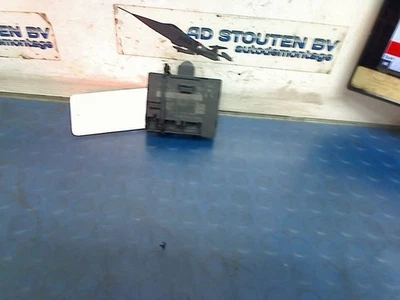 CENTRALINA VARI PORTA DI COMANDO R A Audi S3 Limousine (8VM/8VS) 2015 5q959395b - Immagine 1 di 4