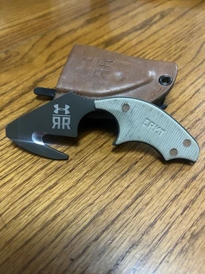 Cuchillo gancho intestinal Under Armour Ridge Reaper CRKT hoja recubierta marrón con funda Foto 1 de 4