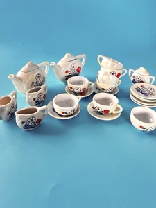 Two Vintage Ceramic Children’s Tea Sets Made In Japan Floral Pattern Nice Cond. - Picture 1 of 9