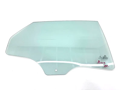 FORD FUSION 2013-2020 PUERTA TRASERA DERECHA VENTANA CRISTAL DS73F25712A OEM Foto 1 de 4