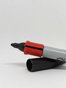 Adattatore Sharpie per Cricut Maker. Nuovissimo stampato in 3D - Foto 1 di 3