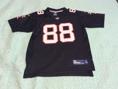 Authentic Reebok NFL Atlanta Falcons #88 Tony Gonzalez Kids Jersey Sz L Cover