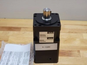 Parker Gearhead, PG60-005-LB 5:1 Ratio, MB60-033 - Picture 1 of 5
