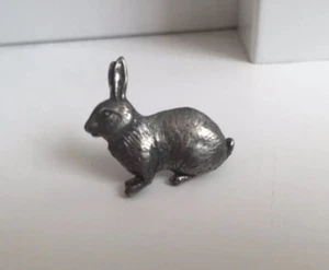 Lovely Pewter Rabbit Bunny Brooch 1990’s GC 25mm (Dp) - Picture 1 of 5