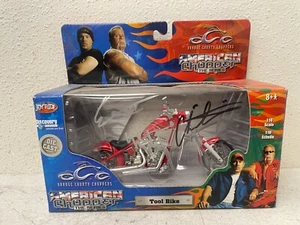 T-Rex Softail #1 American Chopper 1:18 Scale Orange County Motorcycle Signed - Picture 1 of 11