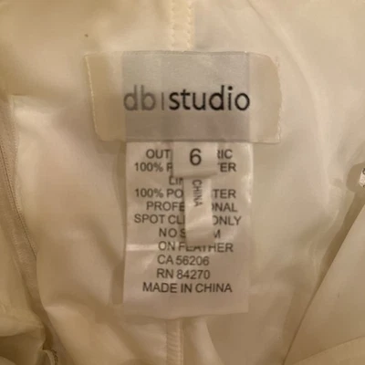 David's Vestido de Cóctel Corto Sin Tirantes Satén y Pluma Novia Foto 1 de 4