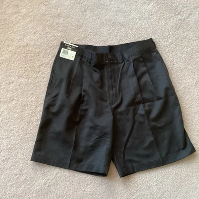 NOVO COM ETIQUETAS SHORTS SAVANE MASCULINO PRETO, 36, FRENTE PLISSADA, MICRO LAVAGEM FÁCIL CUIDADO, 4 PKTS - Imagem 1 de 4