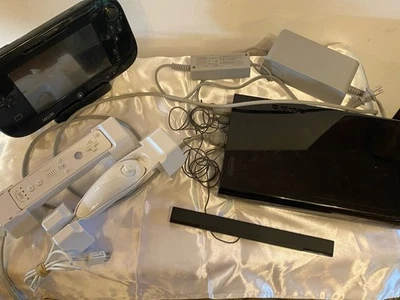 Nintendo Wii U Gaming System 32GB Console Gamepad Controllers Weights 6 Games - Image 1 of 4