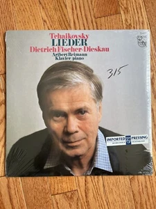 Tchaikovsky: Lieder - Dietrich Fischer-Dieskau; Aribert Reimann, Piano LP - Picture 1 of 2
