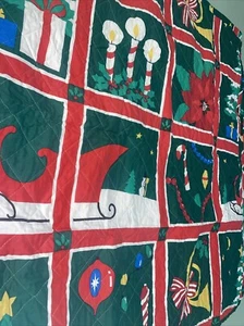 Gorgeous Vintage Themed Handmade Christmas Quilt Throw Christmas - Picture 1 of 8