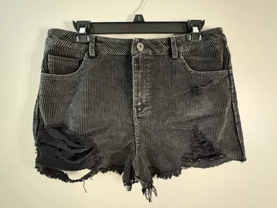 Женские ЧЕРЕП ВЕЛЬВЕТОВЫЕ ШОРТЫ - JUDITH MARCHE размер большой - Изображение 1 из 4