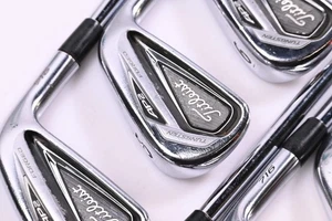 Titleist 716 AP2 Irons / 4-PW / Stiff Flex Dynamic Gold AMT S300 - Picture 1 of 7