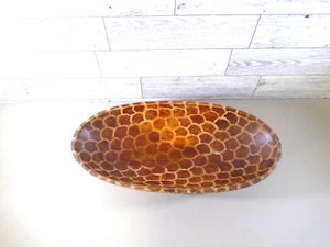African Kenya Muhuhu Hand Carved Wood Bowl Giraffe Animal Design - Picture 1 of 4