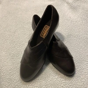 Munro Shoes For Women Black Kid/Black Fabric Soft Comfy Elastic Sides Size 6 M - Picture 1 of 18