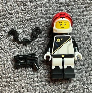LEGO CMF Series 21 Space Police Guy Minifigure - Picture 1 of 3