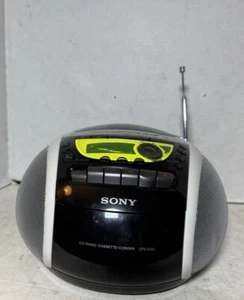 Sony PSYC CD Cassette Recorder CFD-E90 Stereo VTG Works Great Portable Radio - Picture 1 of 7