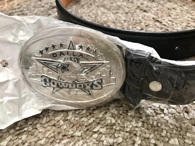 Cinturón de cuero genuino negro de fútbol americano NFL S de Dallas Cowboys Foto 1 de 4