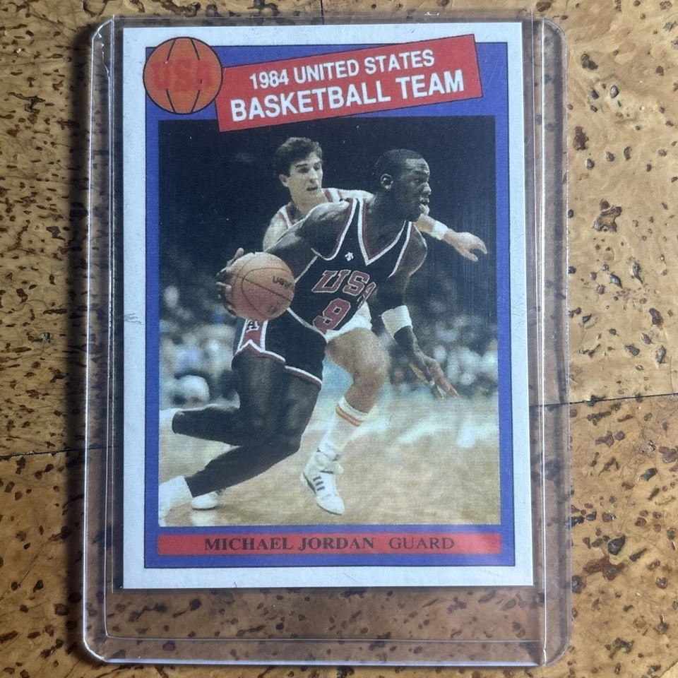 Equipo de baloncesto de Estados Unidos novato 1984 Michael Jordan (RC) Foto 1 de 4