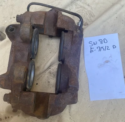 Pinza de freno de disco delantera izquierda o derecha Ford Mustang 1965 1966 1967 4 pistones Foto 1 de 4