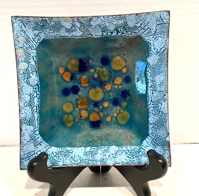 ANTIGO 5" ESMALTE BOVANO QUADRADO EM COBRE PRATO/BUGIGANGA RASA, AZUL, ASSINADO, RARO - Imagem 1 de 4