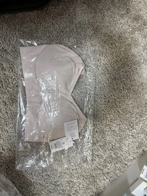 Sujetador de enfermería sin costuras Auden rosa pétalo suave XS suéter inalámbrico cosido en tazas 329 Foto 1 de 4