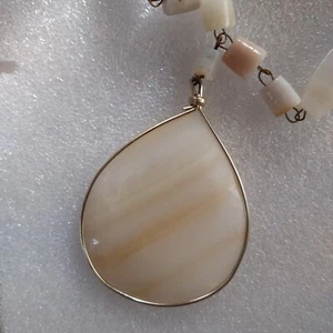 Alabaster Teardrop Pendant Suspended from Short Long Barrell Shaped Beads Vntg - Picture 1 of 4