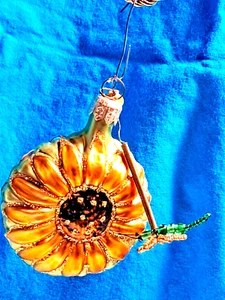 Christmas Ornament Dept 56 Sunflower & Insect Hand Blown in Poland RARE! - Picture 1 of 12