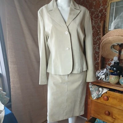 Classic Danier Suede Skirt Suit L - Image 1 of 4