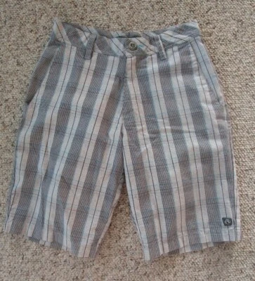 Pantalones Cortos de Golf Informales Ocean Current Para Hombres Talla 28 Gris Negro A Cuadros Informales Entrepierna 10" Foto 1 de 2