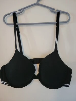 Sujetador negro para mujer Xhilaration talla 36B con aros Foto 1 de 3
