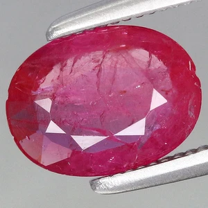 0.89ct t.w Oval Natural Heated Red 7.9x5.9mm Ruby Gemstone, Tanzania - Picture 1 of 4