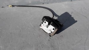 2014-2019 Chevrolet Silverado Front Passenger Door Lock latch Actuator OEM - Picture 1 of 20