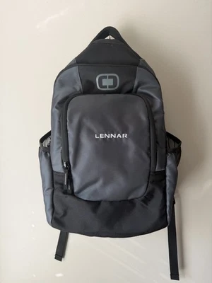 OGIO® Logan Pack, Mochila, Cinza, Marca - Ergonômico Acolchoado Bordado Lennar - Imagem 1 de 4