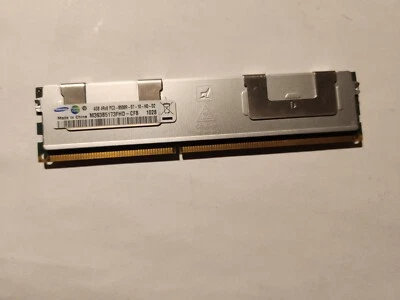 SAMSUNG M393B5173FHD-CF8 4GB PC3-8500R DDR3-1066 4RX8 ECC - Image 1 of 3